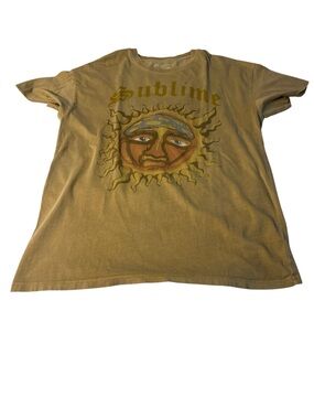 American Eagle Outfitters Sun Graphic Tee - Olive